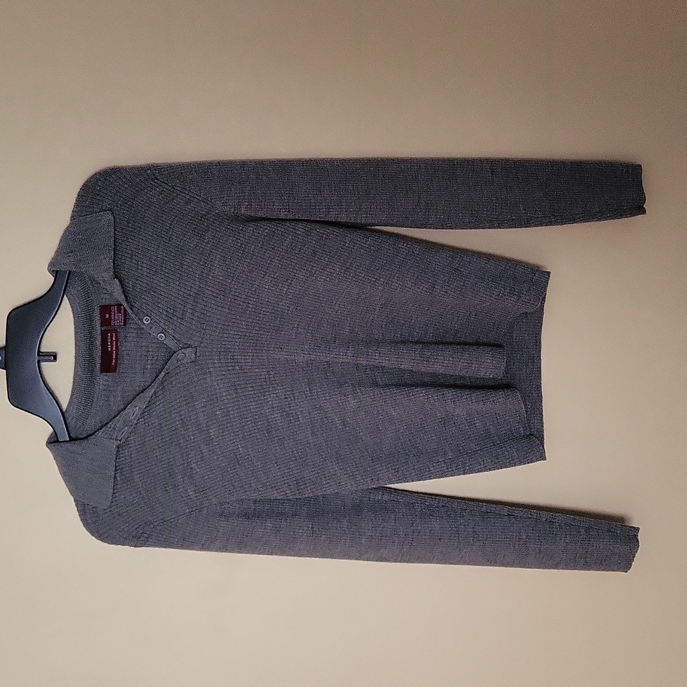 Women's wool sweater